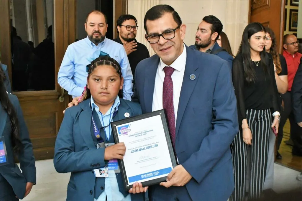 Niña tarahumara de 12 años asume como Fiscal General de Chihuahua - imagen 2