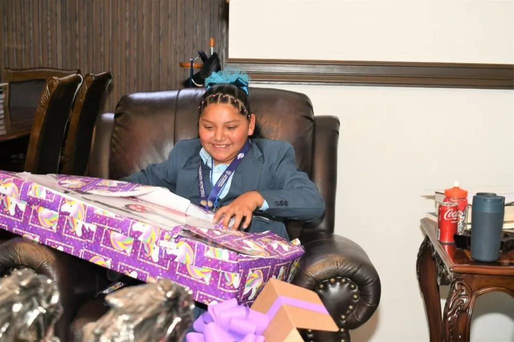 Niña tarahumara de 12 años asume como Fiscal General de Chihuahua - imagen 19