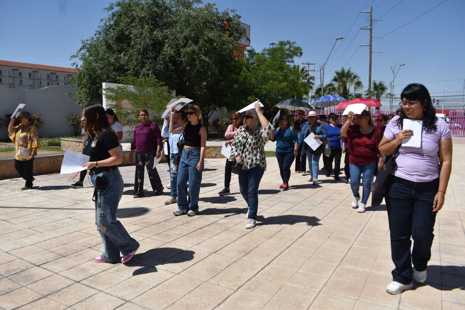 IMM lleva a usuarias de Psicología al memorial Campo Algodonero para reflexionar sobre violencia de género - imagen 5