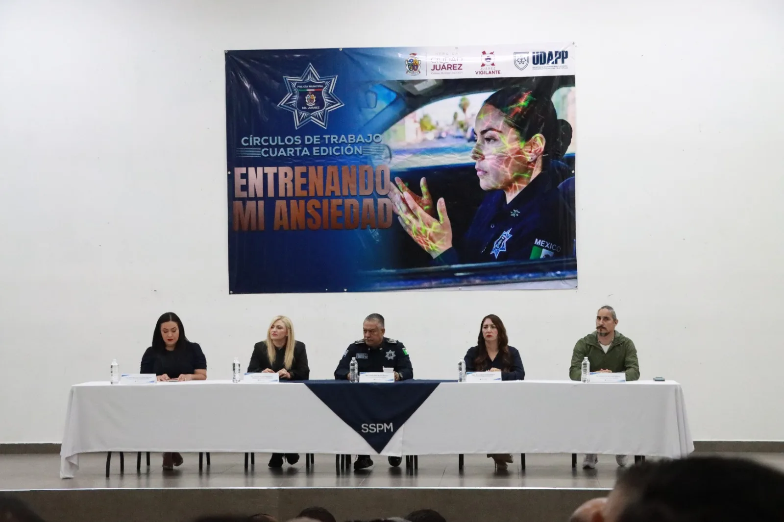 220 policías de Ciudad Juárez participan en taller de manejo de ansiedad organizado por la SSPM - imagen 1