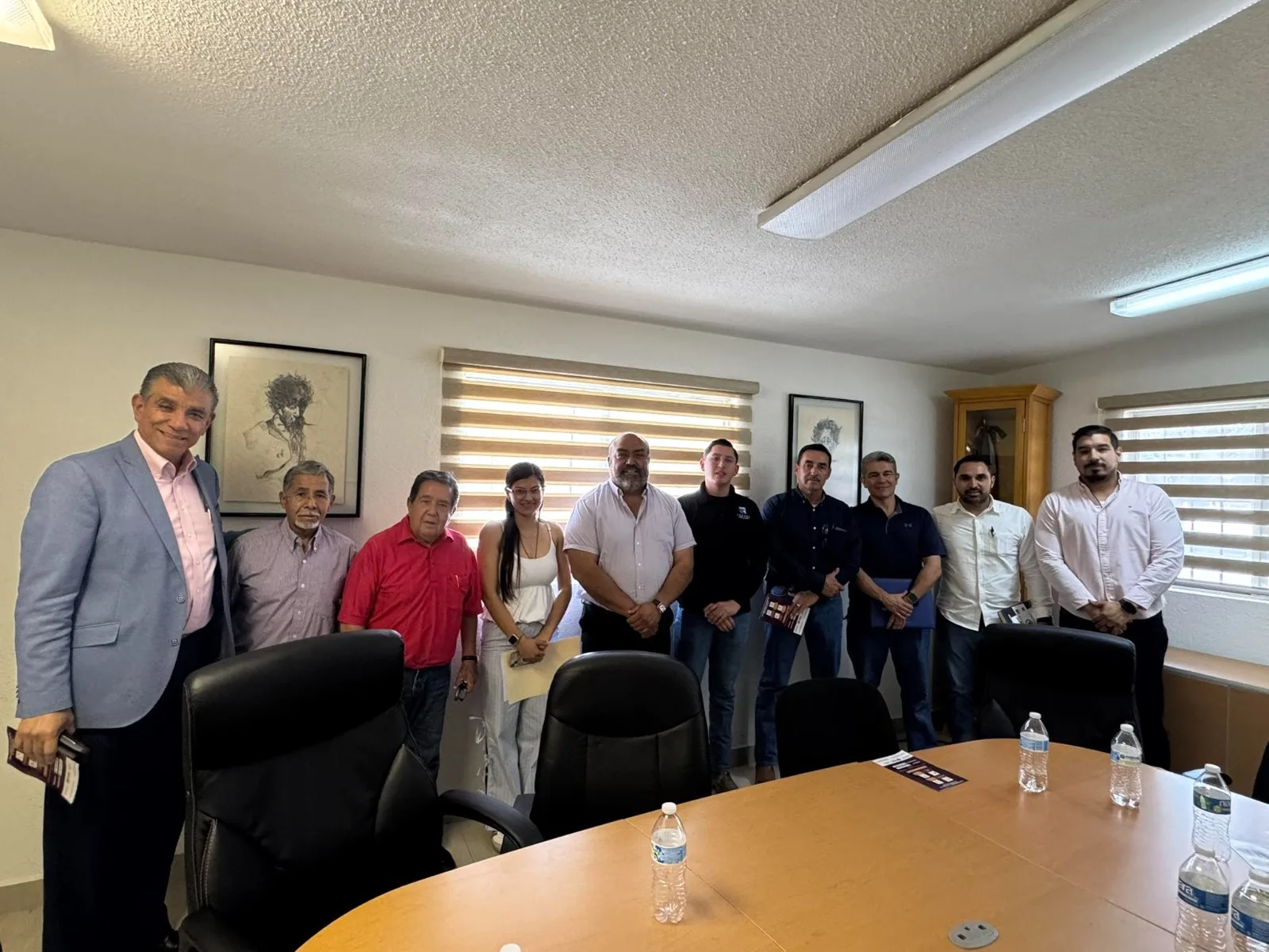 Ecología y empresas de control de plagas acuerdan trabajo conjunto contra la rickettsia en Juárez