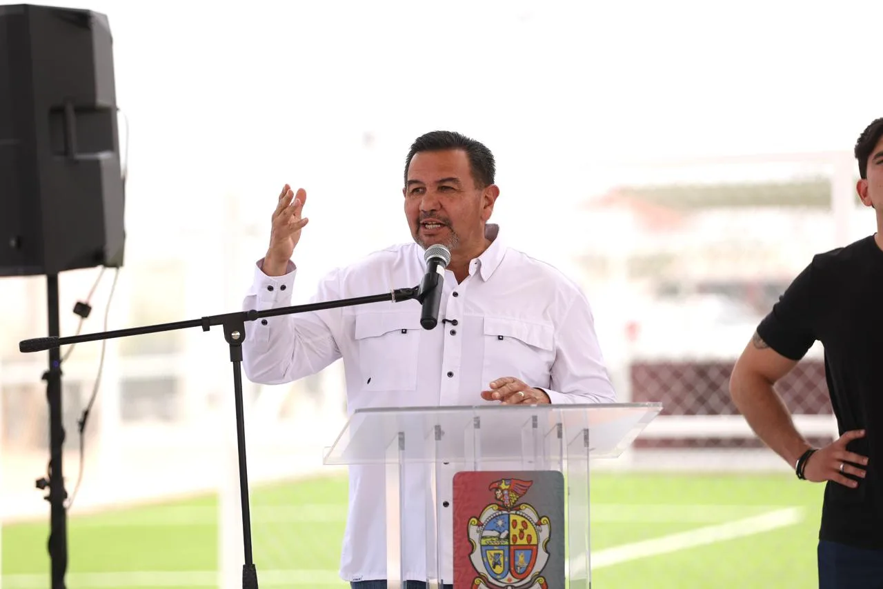 Municipio invierte 3.2 millones de pesos en canchas deportivas para la Secundaria Técnica 97 de Ciudad Juárez