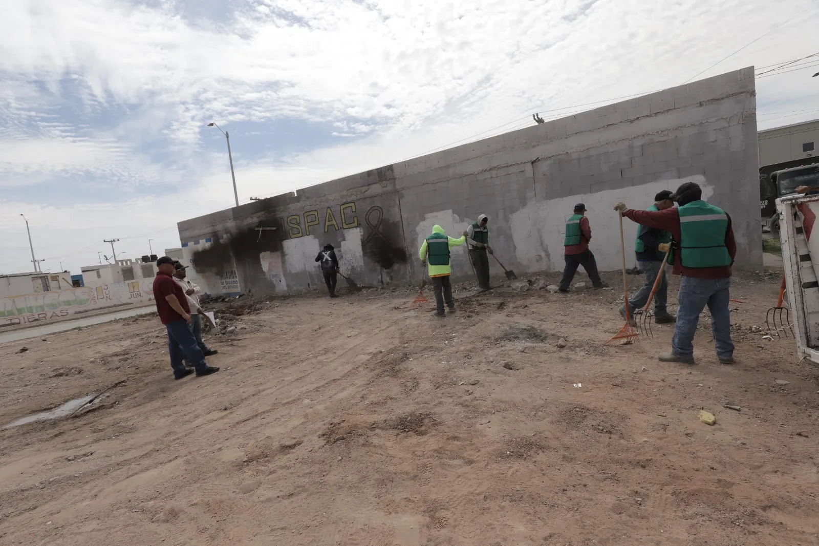 Ejército, Guardia Nacional y Municipio retiran 122 toneladas de basura y escombro en cinco colonias de Ciudad Juárez - imagen 7