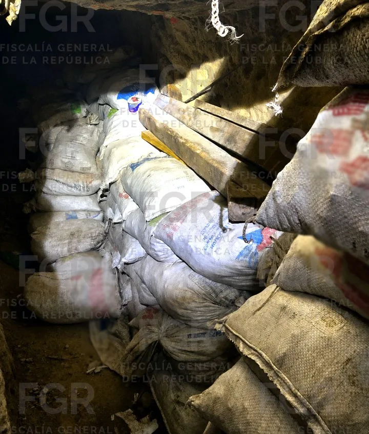 FGR descubre túnel clandestino conectado a poliducto de Pemex en Santa Catarina, Nuevo León - imagen 12