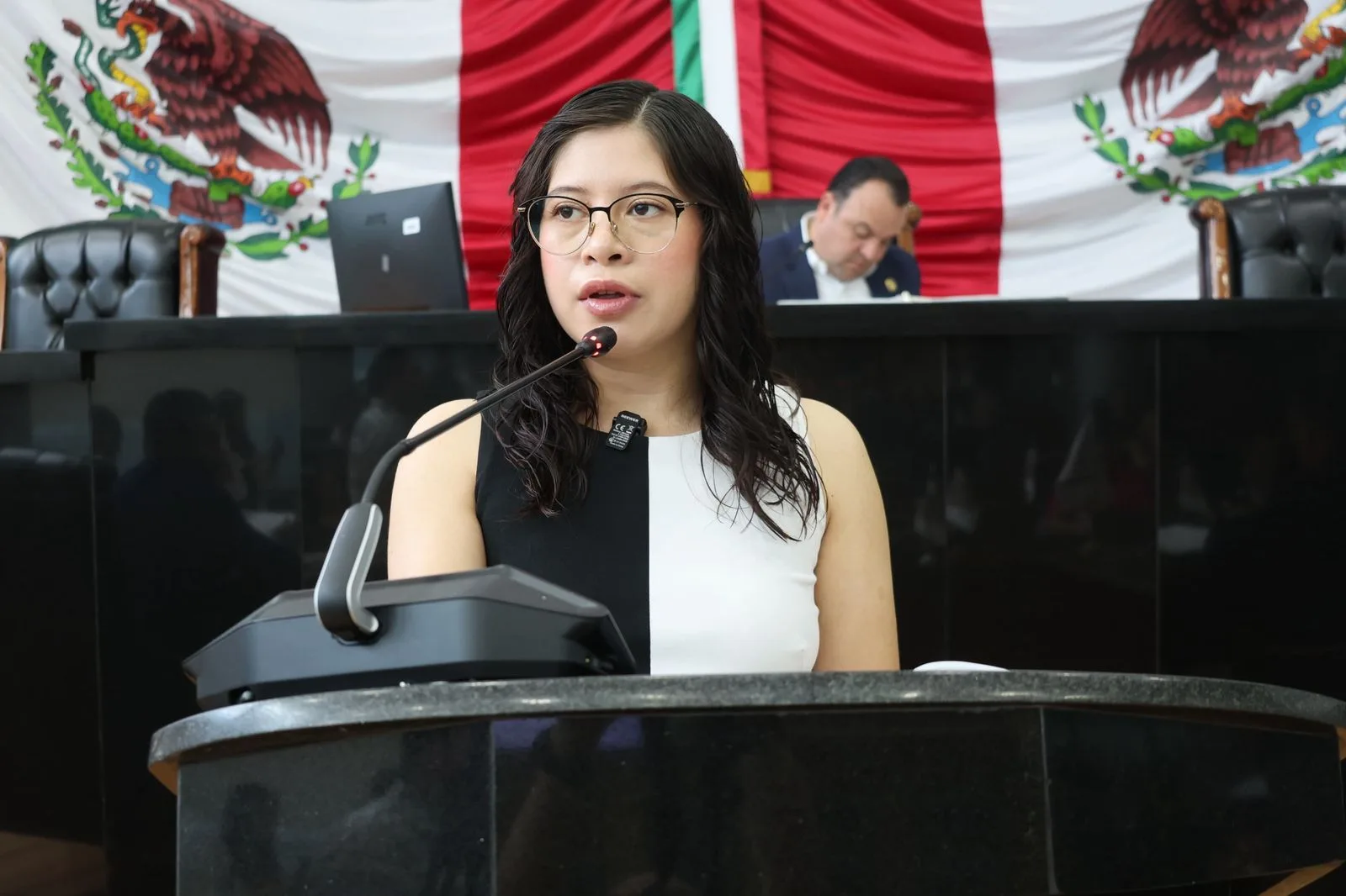 Chihuahua aprueba licencia con goce de sueldo para trabajadoras con síntomas severos de menopausia