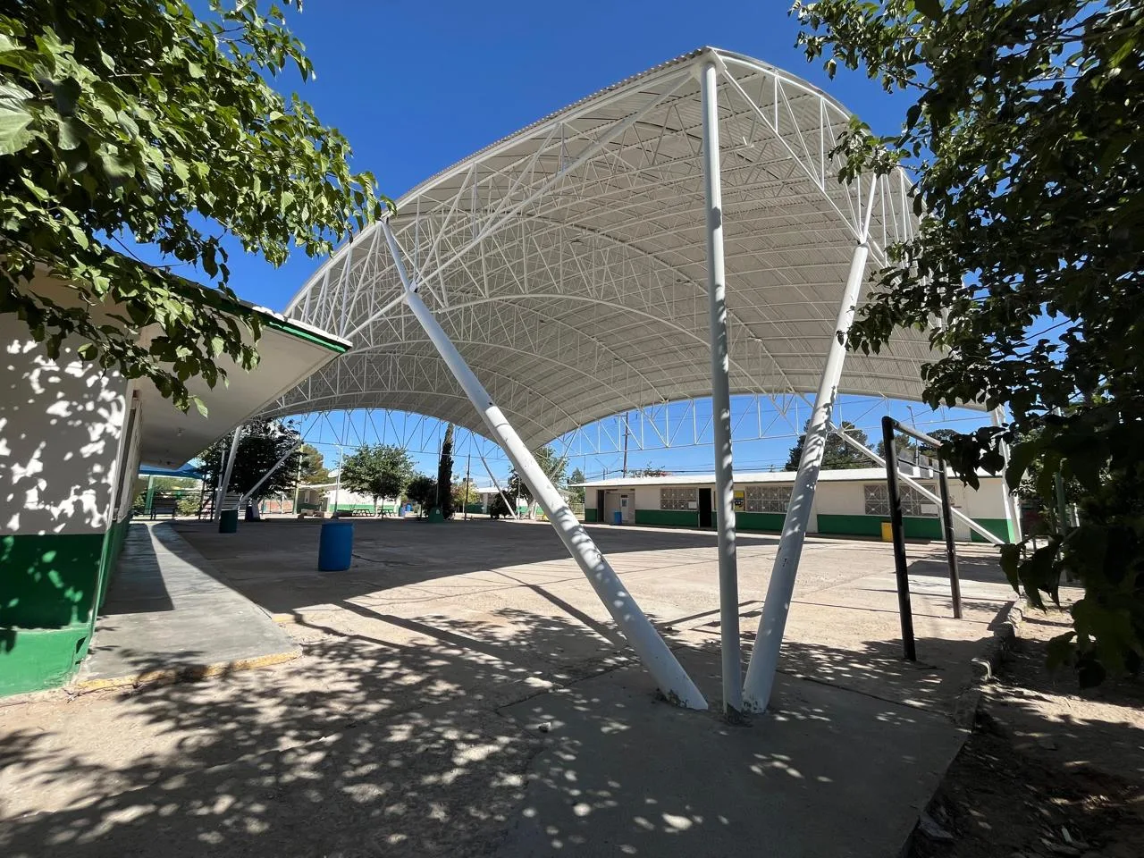 Municipio invierte casi 8 millones de pesos en domos para tres escuelas del Infonavit Casas Grandes - imagen 4