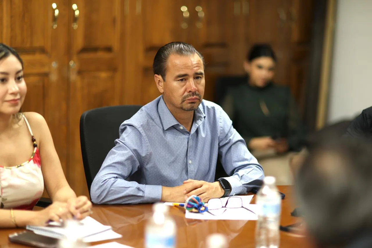 Cabildo de Juárez entregará reconocimiento a 12 empleados municipales el 27 de mayo - imagen 5