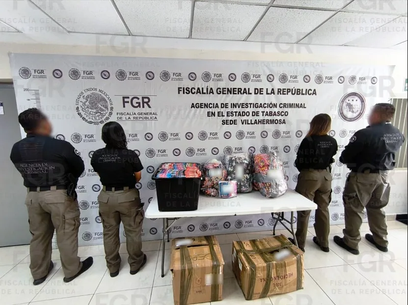 FGR catea plaza comercial en Tabasco y asegura más de mil productos con marcas falsificadas - imagen 4