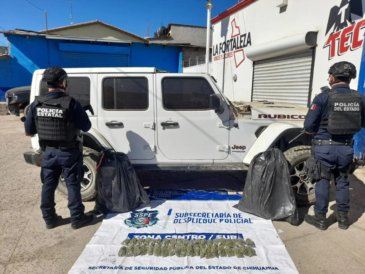 Aseguran en Guachochi una camioneta robada en Texas y un Jeep con marihuana y placas falsas