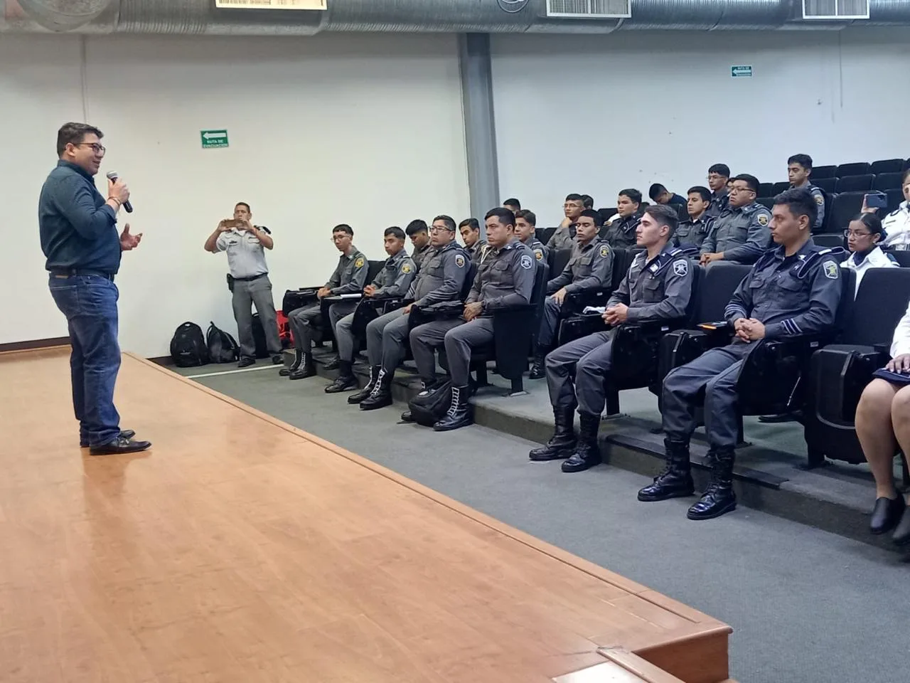 SSPE abre el Complejo Estatal de Seguridad a 50 jóvenes del Pentatlón de Chihuahua