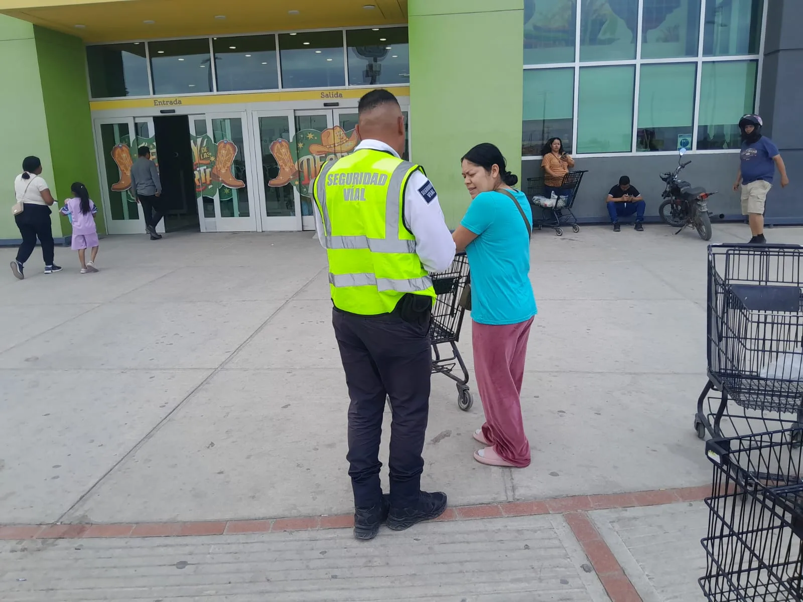 Campaña 'Tu celular puede esperar' llega a conductores en avenidas de Ciudad Juárez - imagen 1