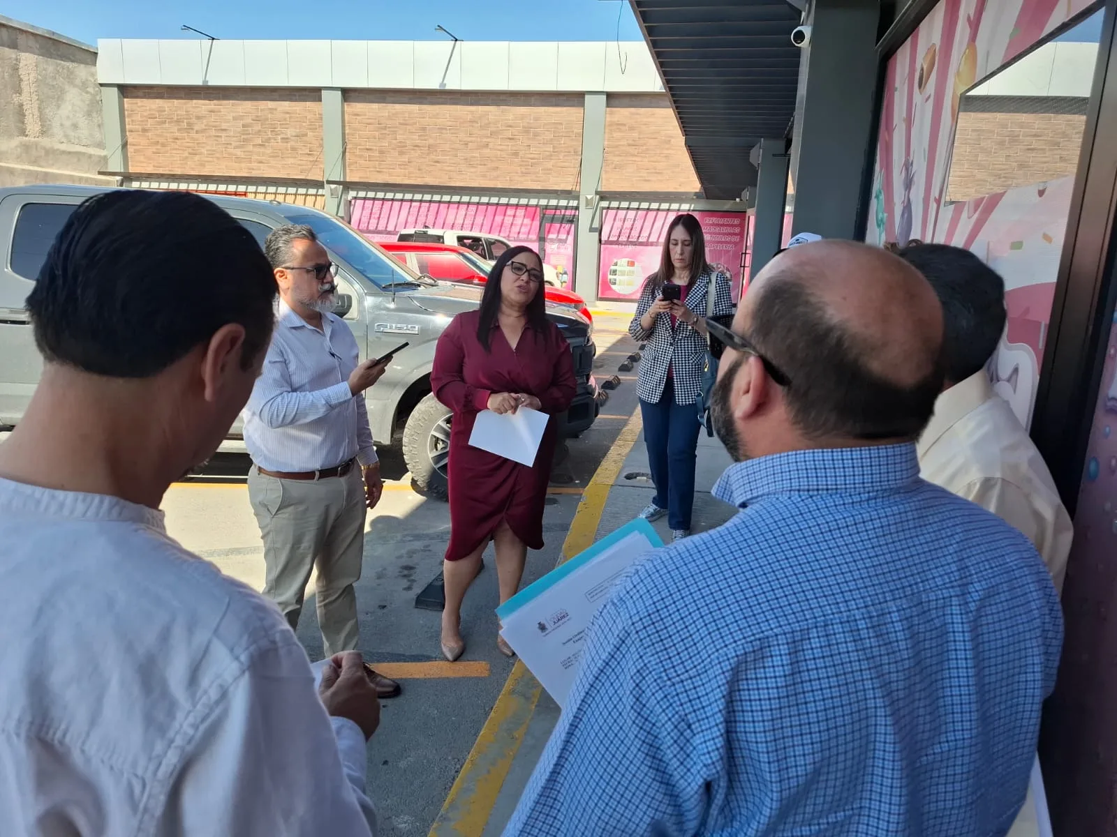 Regidores inspeccionan predio en bulevar Óscar Flores Sánchez por irregularidad de 194 metros cuadrados