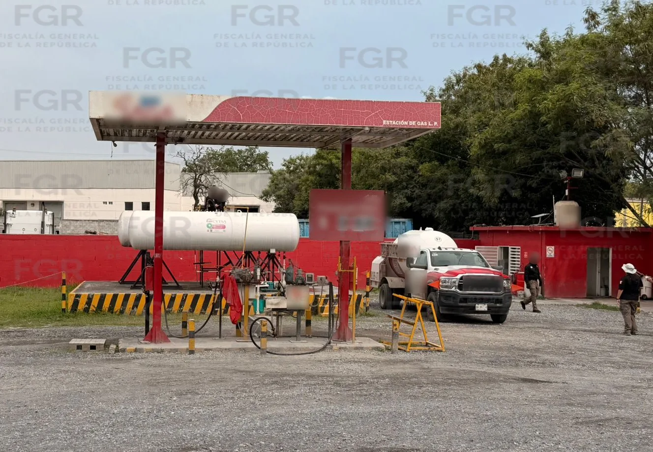 FGR asegura más de 2,600 litros de gas L.P. en operativo en Apodaca, Nuevo León - imagen 4