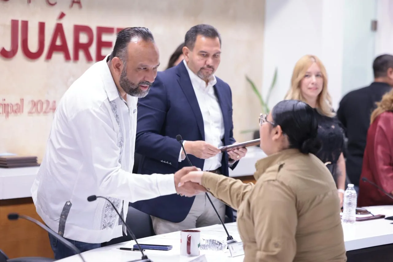 Reconocen a empleados destacados en Ciudad Juárez por su trayectoria y compromiso - imagen 13