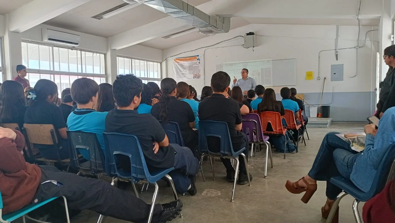 GOECHI lleva pláticas de prevención a 328 personas en escuelas de Ciudad Juárez - imagen 1