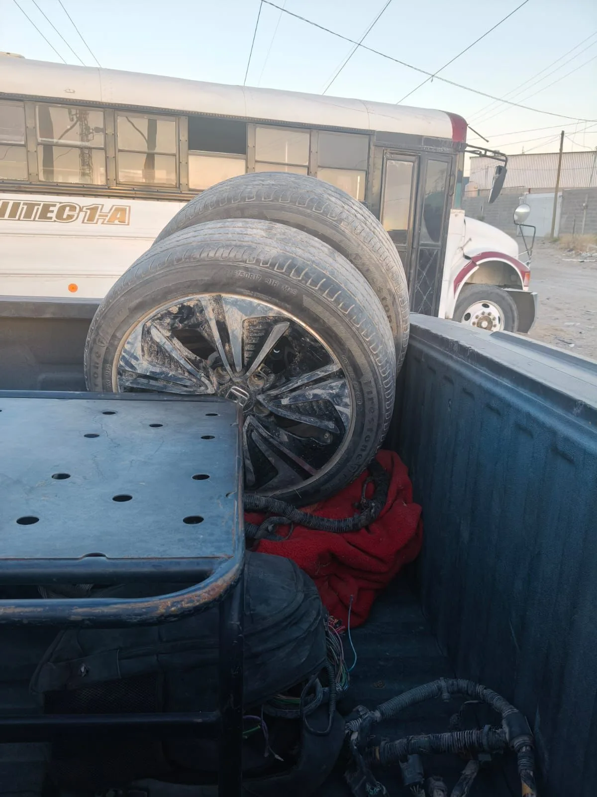 Detienen por tercera vez a presuntos ladrones en corralón municipal de Juárez - imagen 1