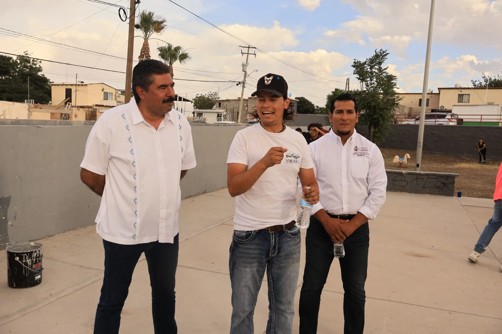 Vecinos y Gobierno de Juárez colaboran para rehabilitar el Parque Tierra y Libertad - imagen 1
