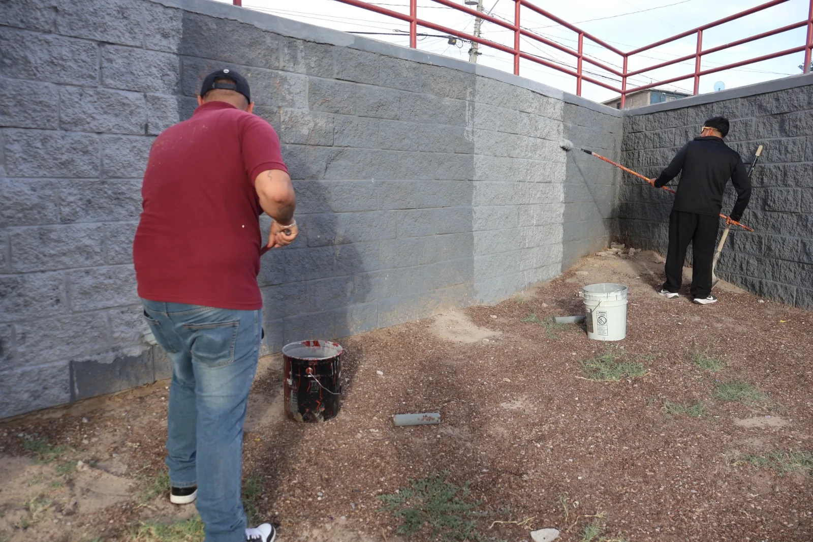 Vecinos y Gobierno de Juárez colaboran para rehabilitar el Parque Tierra y Libertad - imagen 8
