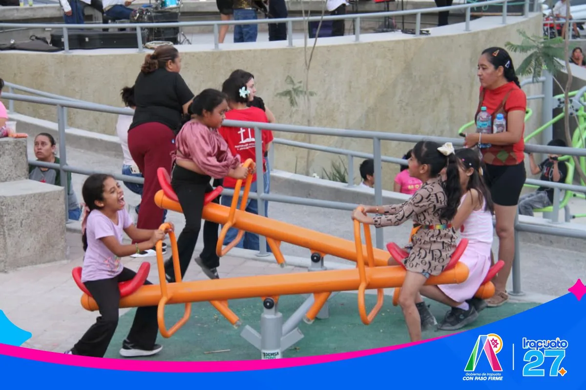 Irapuato inaugura una plaza en Valencianita para fortalecer la convivencia familiar - imagen 7