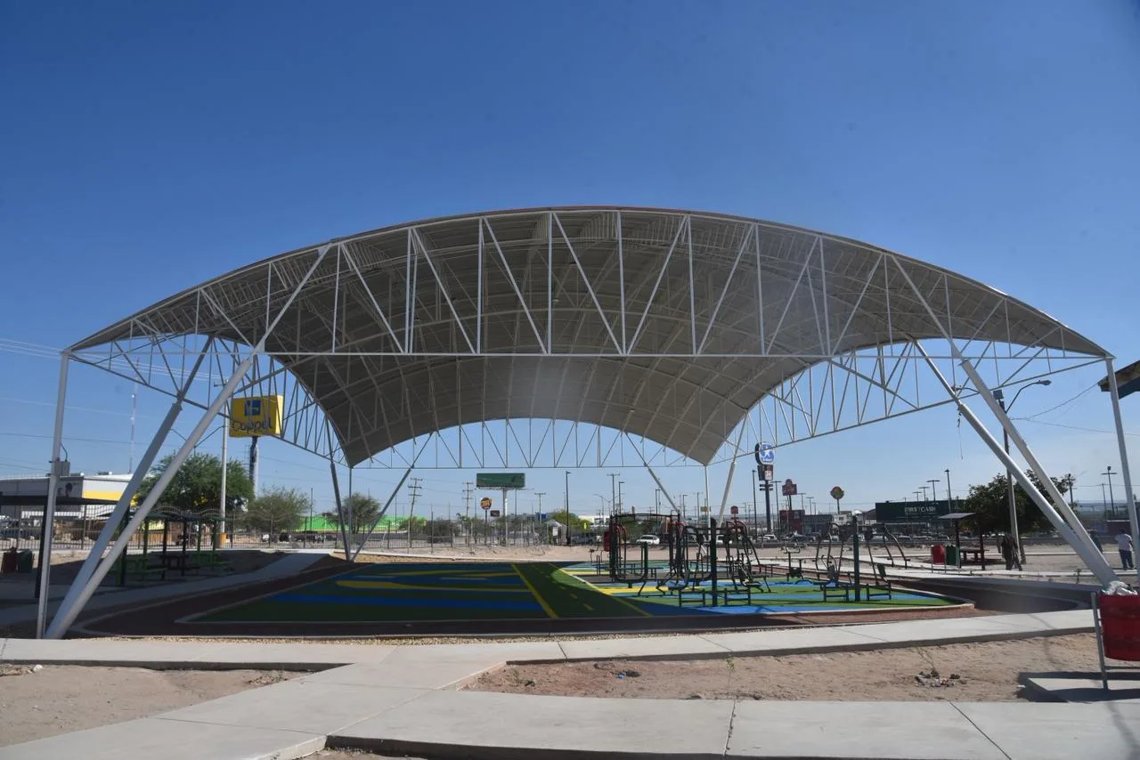 Finalizan instalaciones deportivas en Escuela Secundaria Federal 11 en Tierra Nueva con inversión de 6.7 millones