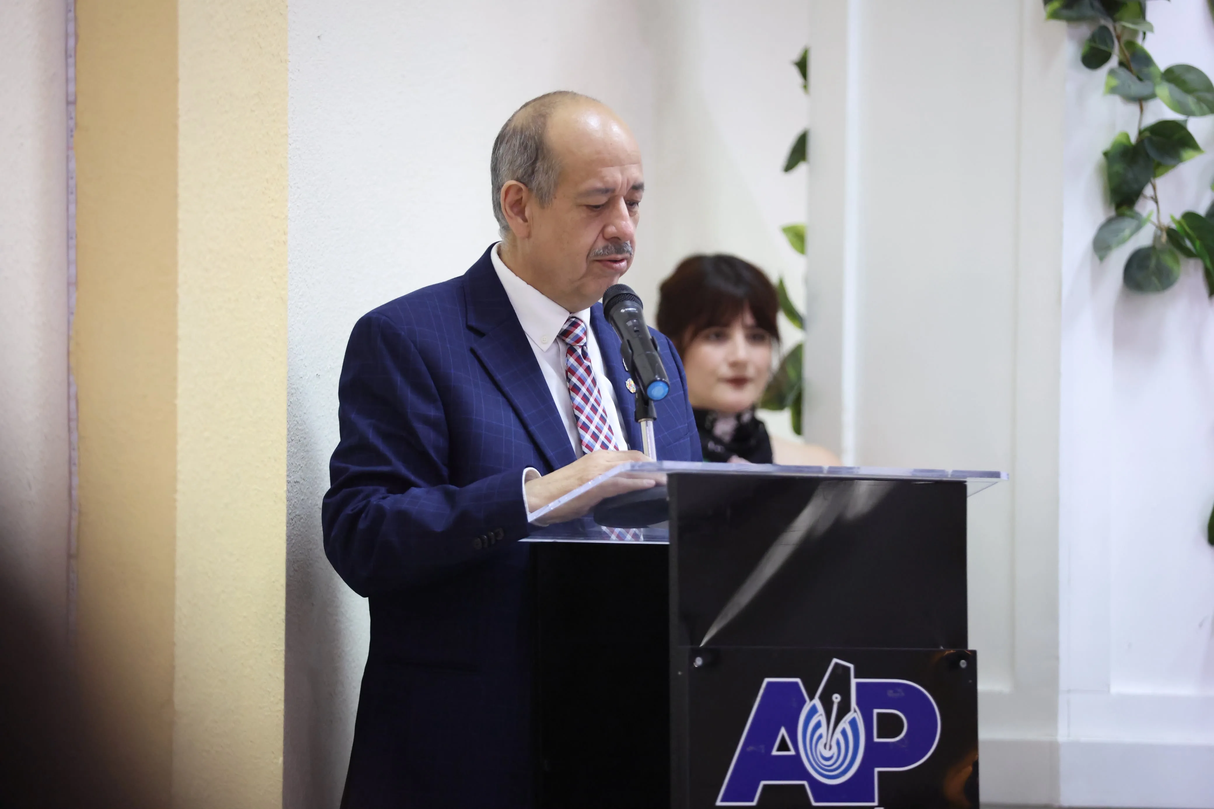 Secretario del Ayuntamiento participa en entrega del premio Columna de Plata 2026 en Ciudad Juárez - imagen 12