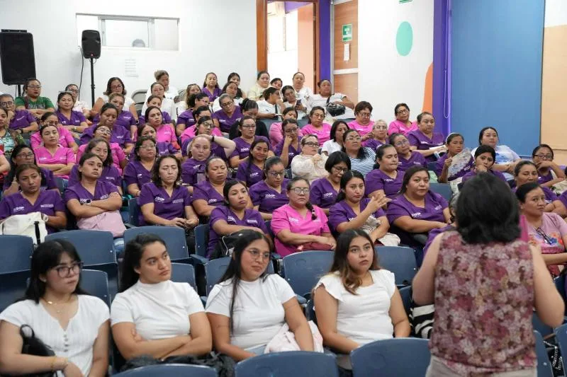 DIF Yucatán capacita a personal de Centros de Atención Infantil en autismo y neurodesarrollo - imagen 1