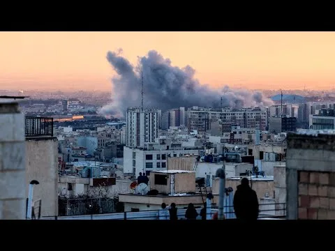 Familias estadounidenses enfrentan un gasto adicional de casi $500 mensuales por la guerra con Irán