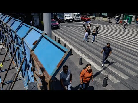 México refuerza seguridad en Ciudad de México para el Mundial ante protestas docentes