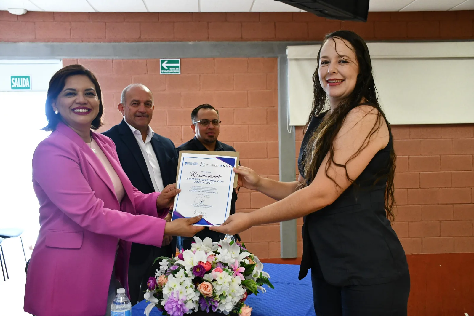 Cuantrix cierra ciclo en Chihuahua con 16 mil 242 estudiantes capacitados en programación - imagen 6