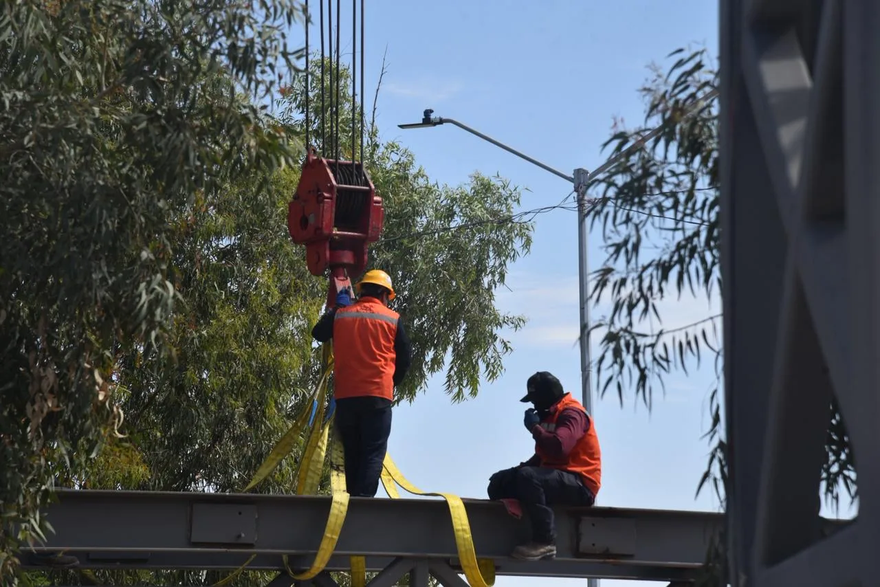Cierre temporal de la calle Tapioca por instalación de puente peatonal en Culiacán - imagen 16