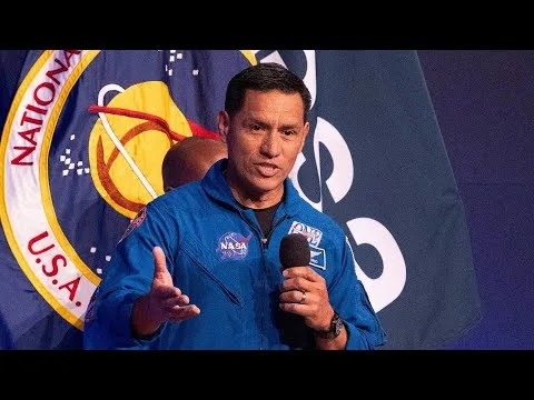 Astronauta salvadoreño Frank Rubio será parte de la misión Artemis III de la NASA