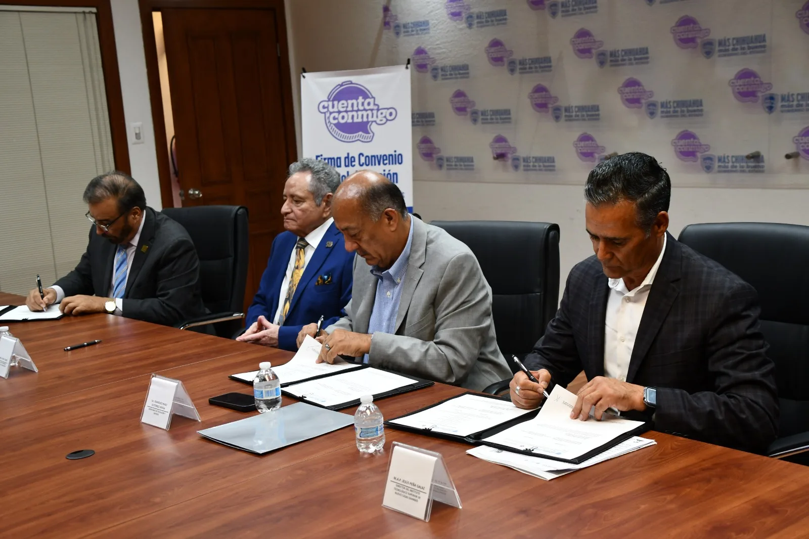 SEyD agiliza entrega de cédulas profesionales estatales para egresados en Chihuahua - imagen 1
