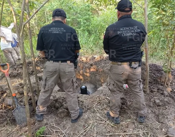 FGR inhabilita toma clandestina y asegura equipo para extracción ilegal de hidrocarburos en Cárdenas, Tabasco