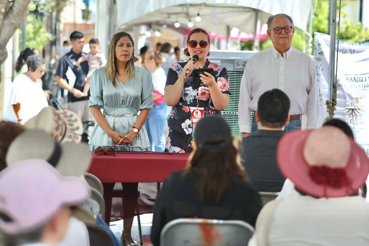 Lucía Barrios presenta “La familia que crees, creas” en el Festival del Libro y las Artes de Ciudad Juárez 2026