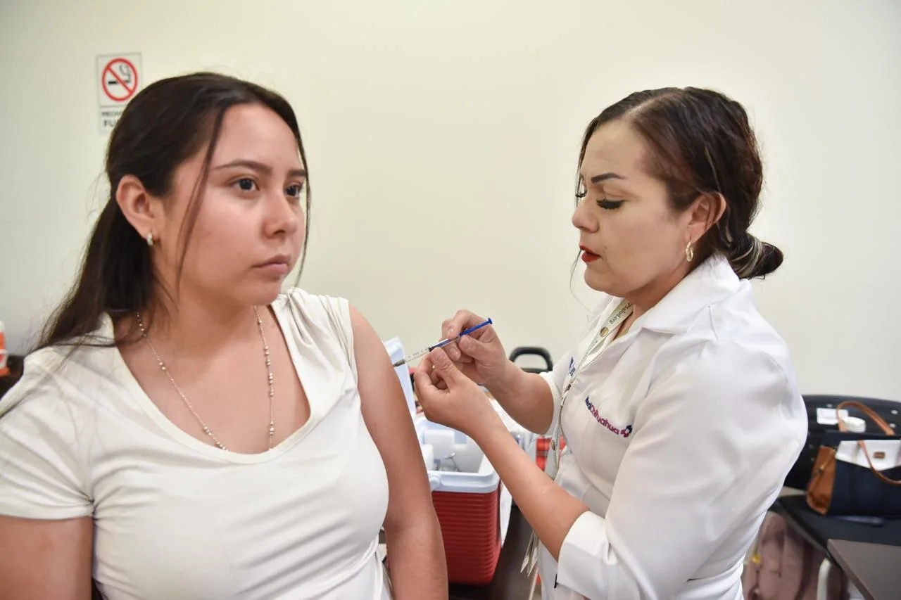 Feria de Servicios Profesionales deja más de 1,800 atenciones gratuitas en Ciudad Juárez - imagen 7