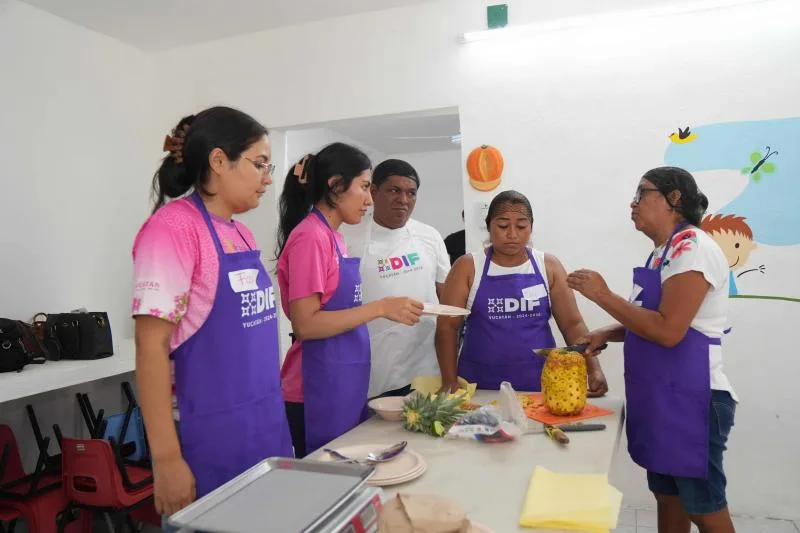 DIF Yucatán capacita a cocineras voluntarias en higiene y alimentación saludable en Progreso - imagen 5