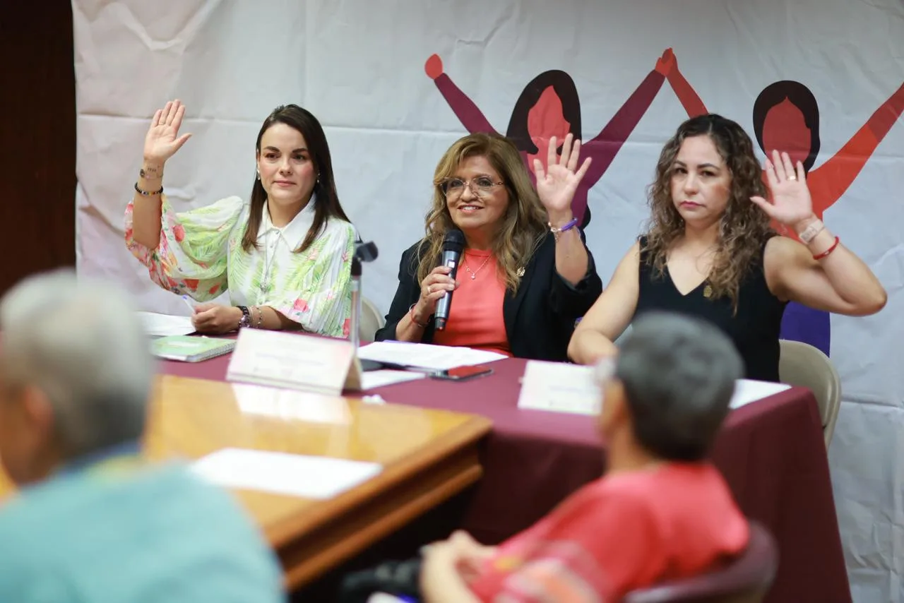 Reconocen a Mujeres que Impulsan Cambios Sociales y Educativos en Juárez
