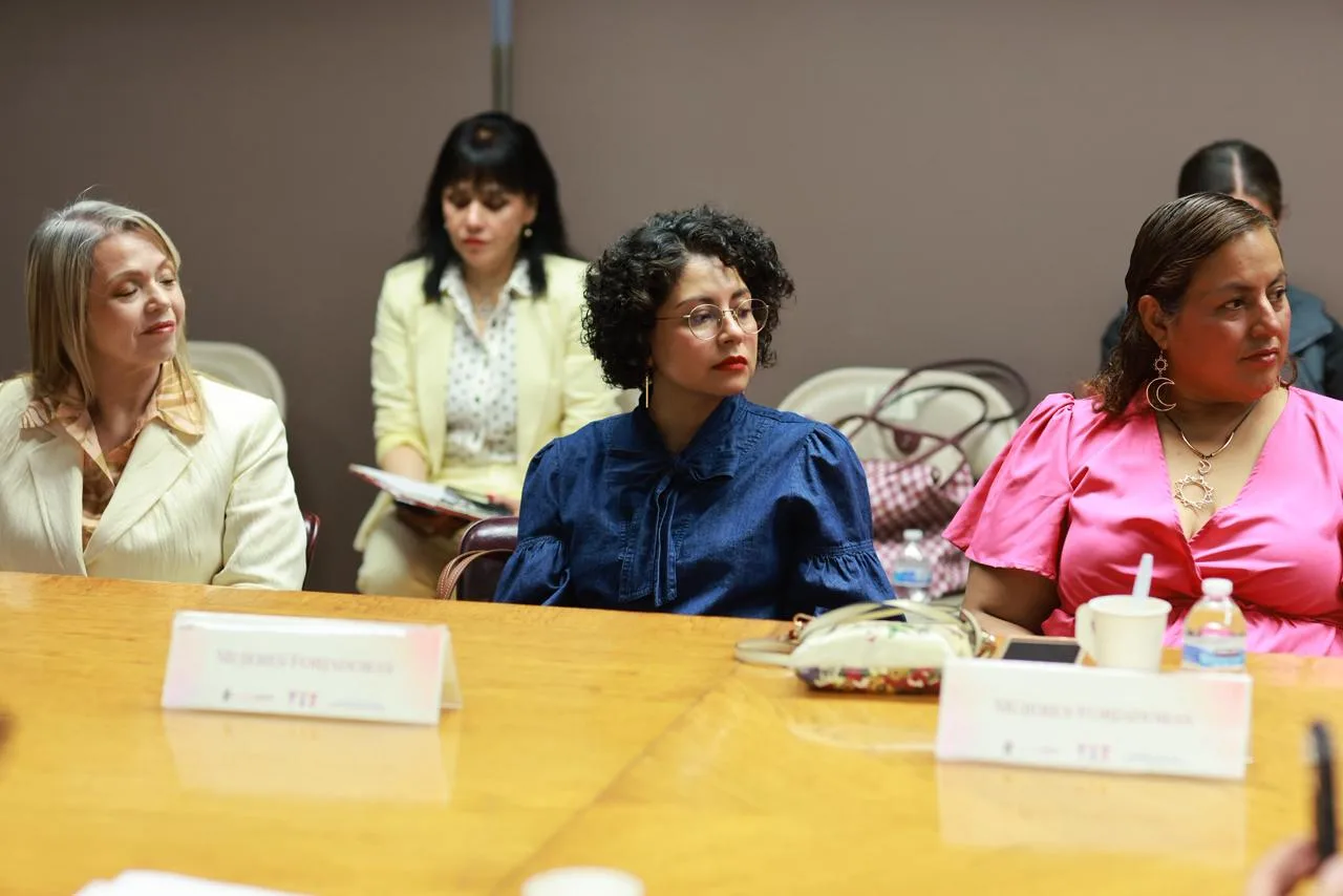 Reconocen a Mujeres que Impulsan Cambios Sociales y Educativos en Juárez - imagen 7