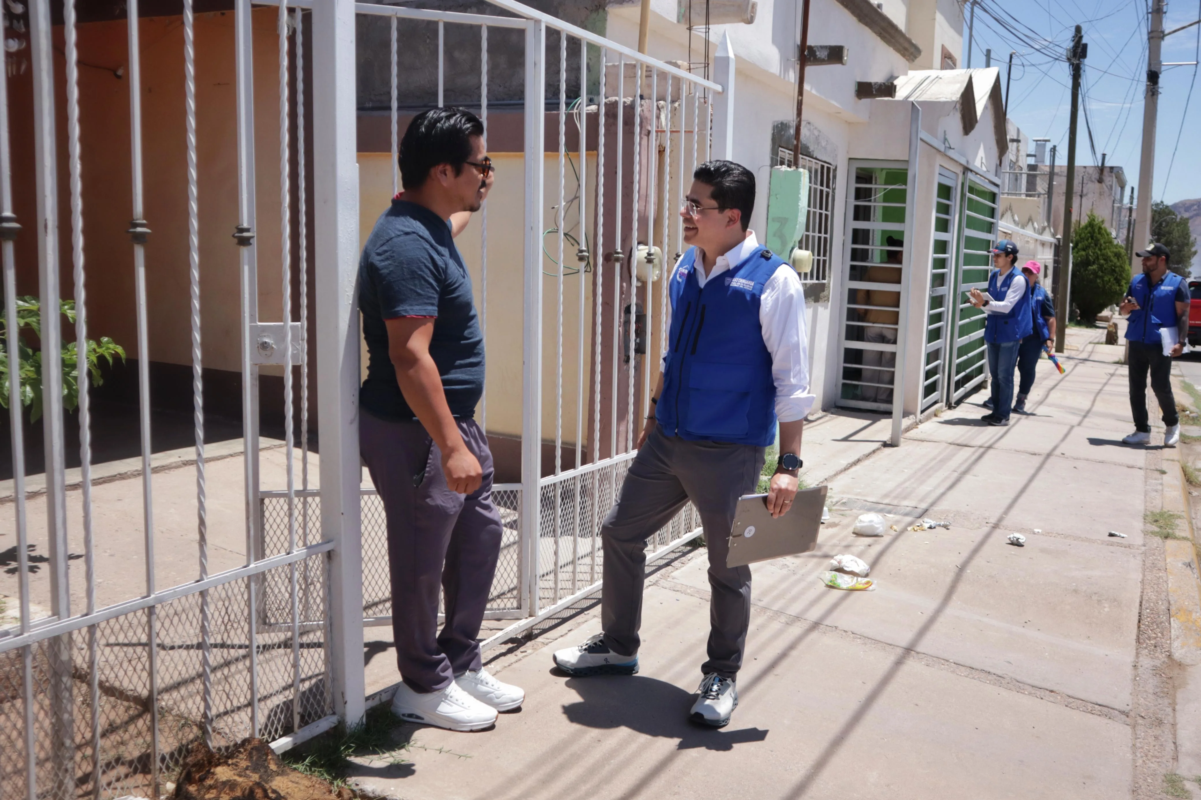 Chalecos Azules recorren colonias del norte de Chihuahua durante jornada de 12 horas