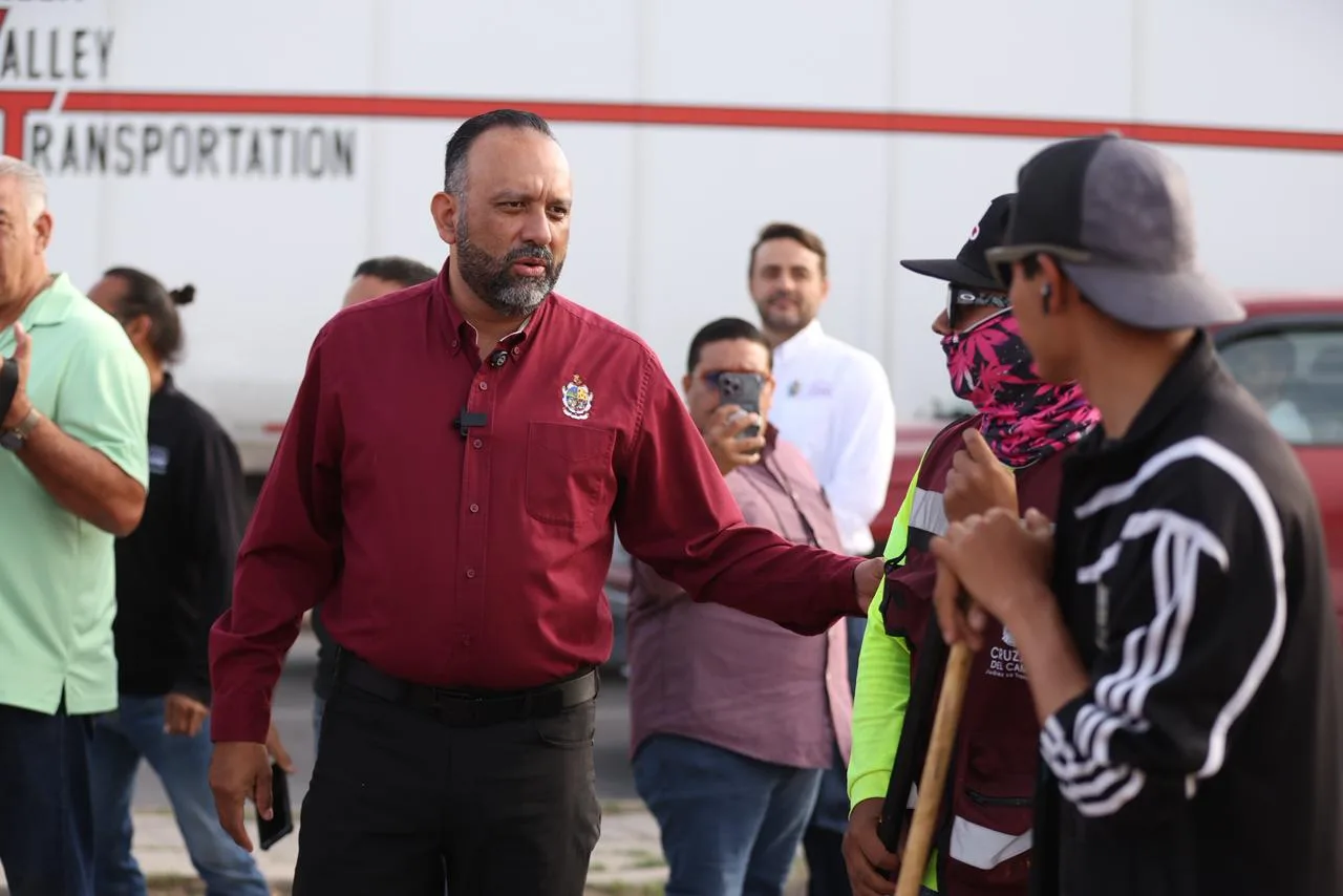 Presidente Municipal de Juárez supervisa avances en mantenimiento urbano de 48 avenidas prioritarias - imagen 22