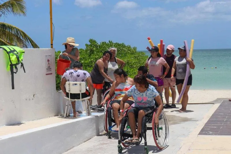 DIF Yucatán impulsa autonomía de personas con discapacidad a través de actividades recreativas en Progreso