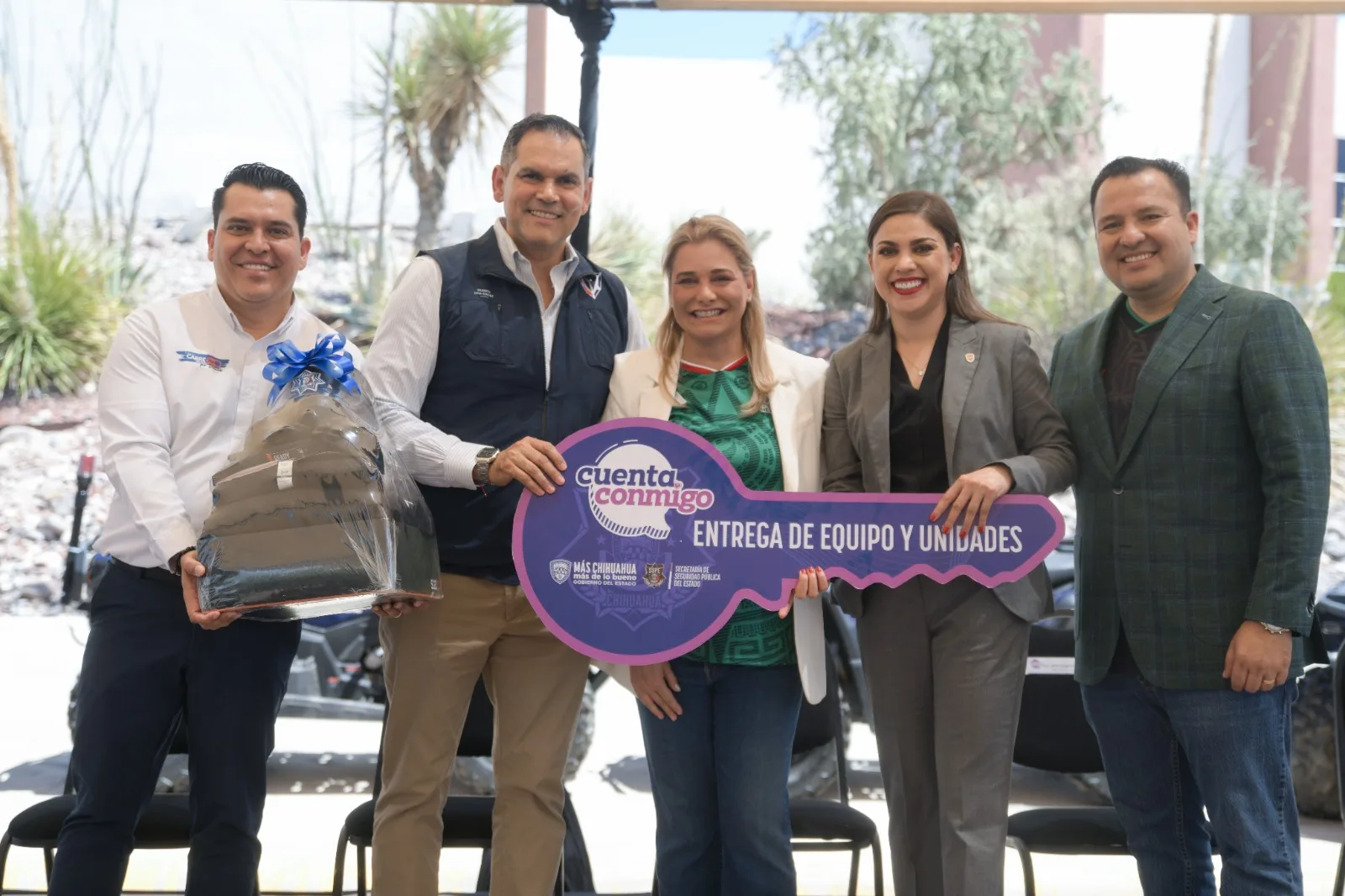 Maru Campos entrega equipamiento policial a 13 municipios de Chihuahua - imagen 3