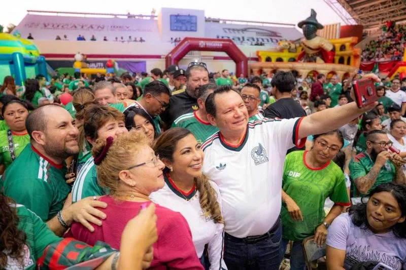 Más de 12 mil personas celebran el triunfo de México en las Zonas Fan de Yucatán durante el Mundial 2026 - imagen 5