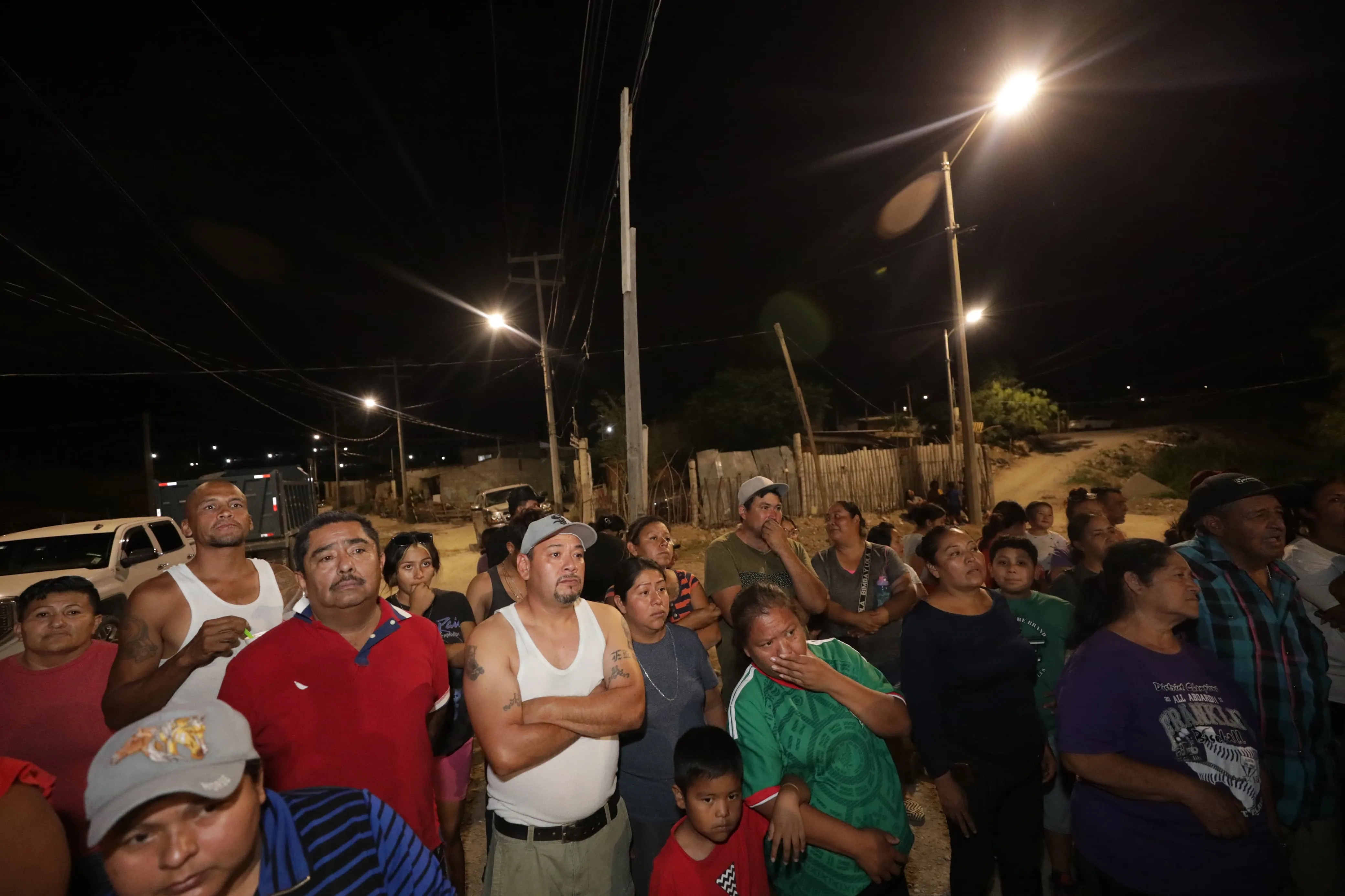 Instalan 75 nuevas luminarias en la colonia Juanita Luna de Ciudad Juárez - imagen 9