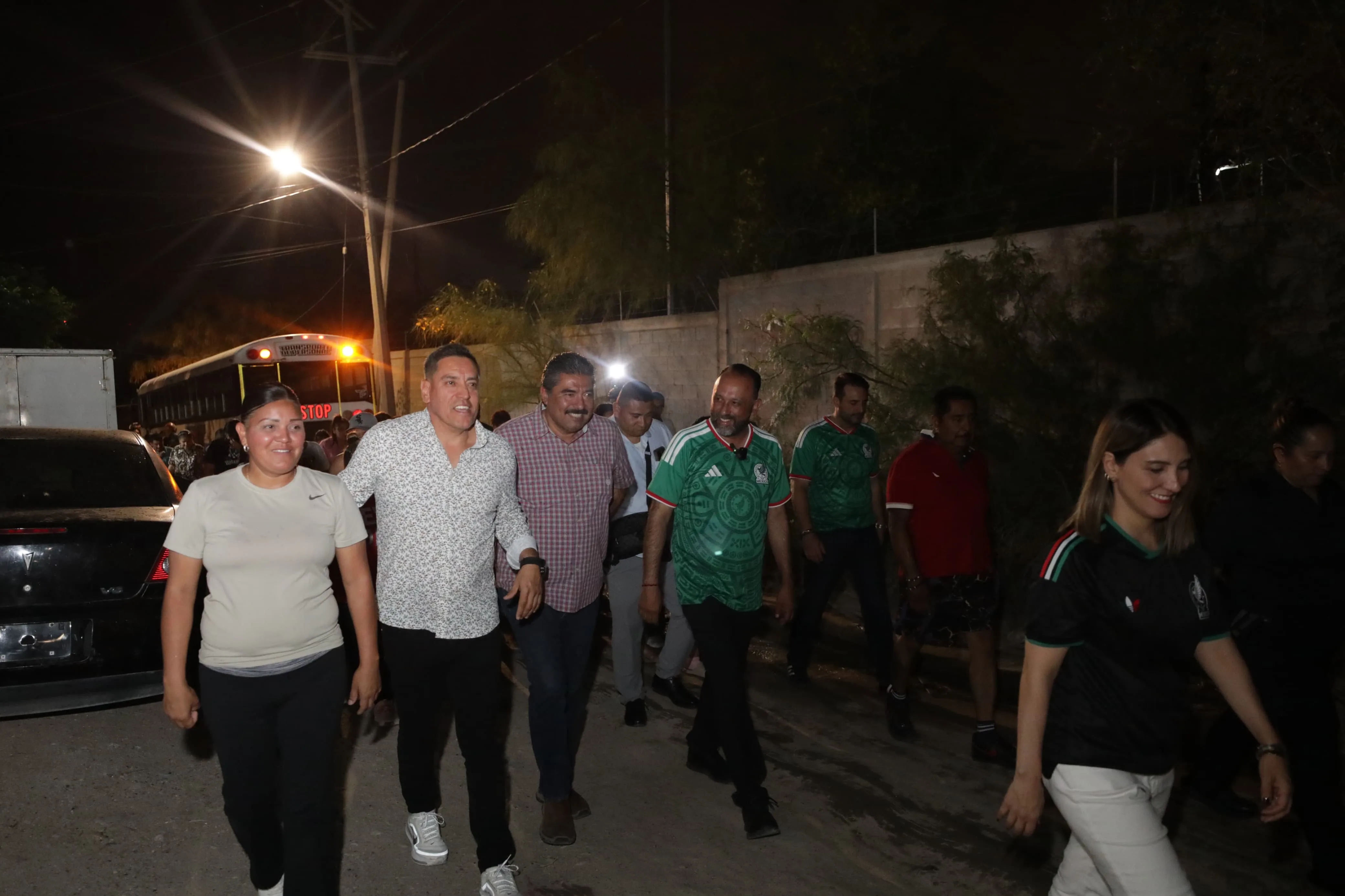 Instalan 75 nuevas luminarias en la colonia Juanita Luna de Ciudad Juárez - imagen 12