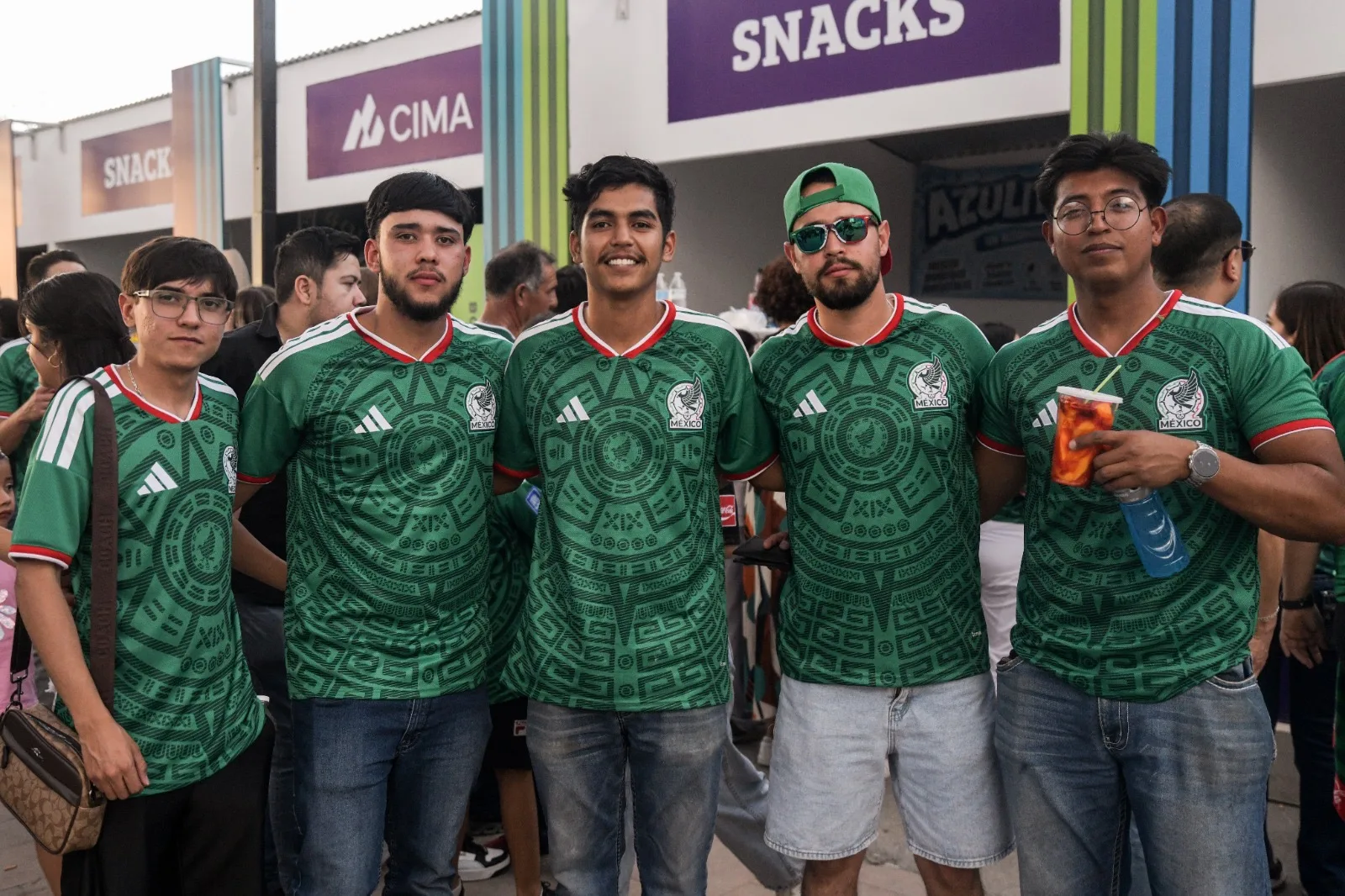 Miles de chihuahuenses siguen el segundo partido de México en la Fiesta Mundialista de Plaza del Ángel - imagen 1