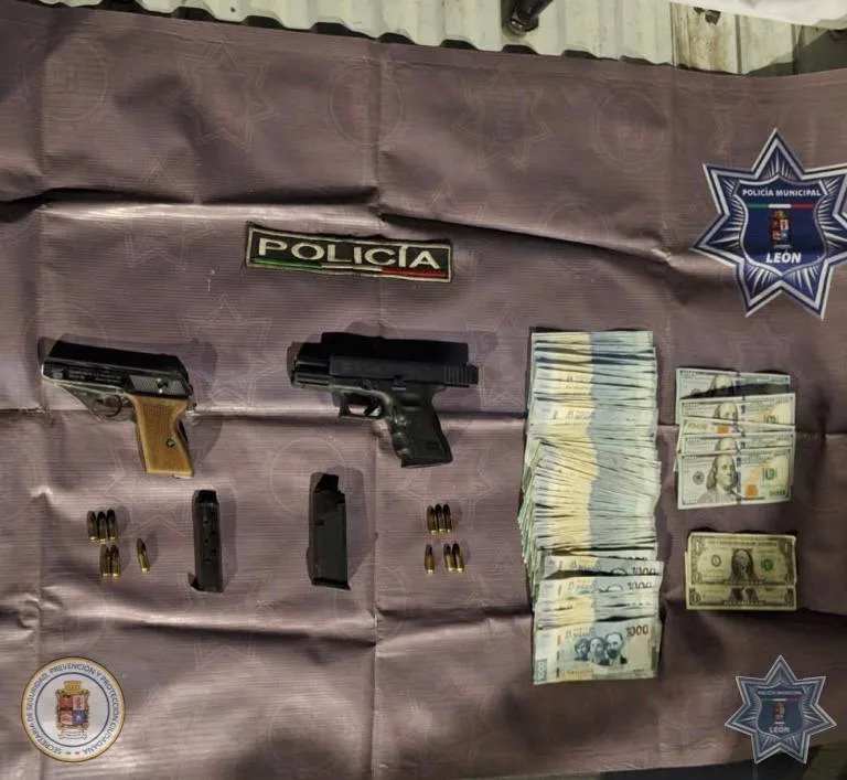 León detiene a dos hombres tras intento de robo violento en colonia San Nicolás